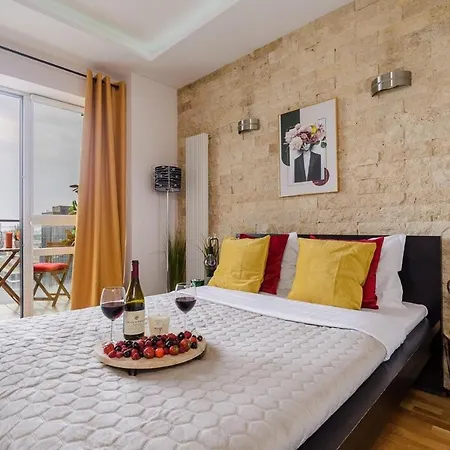 Velvet Platinum Apartamento